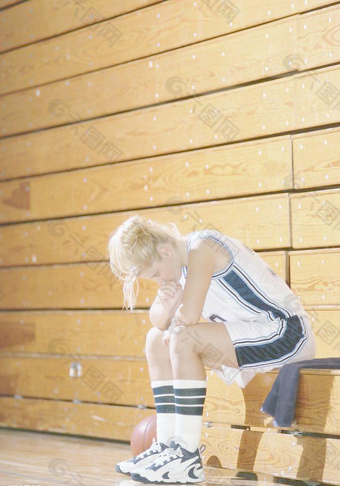 不断帮助队 不断帮助队